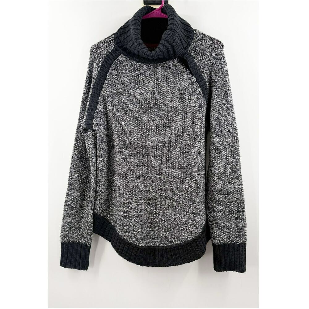 Lululemon Sweater SZ 10 Passage to Prana Gray Black Cowl Neck Knit Pullover